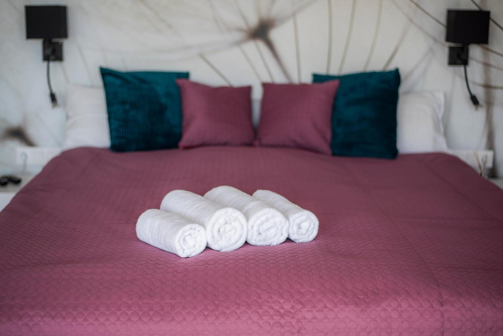 Horizont Apartman Alsóörs エクステリア 写真